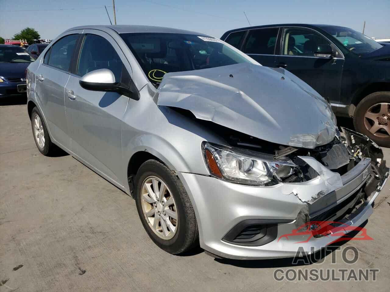 CHEVROLET SONIC 2017 - 1G1JD5SB0H4164480