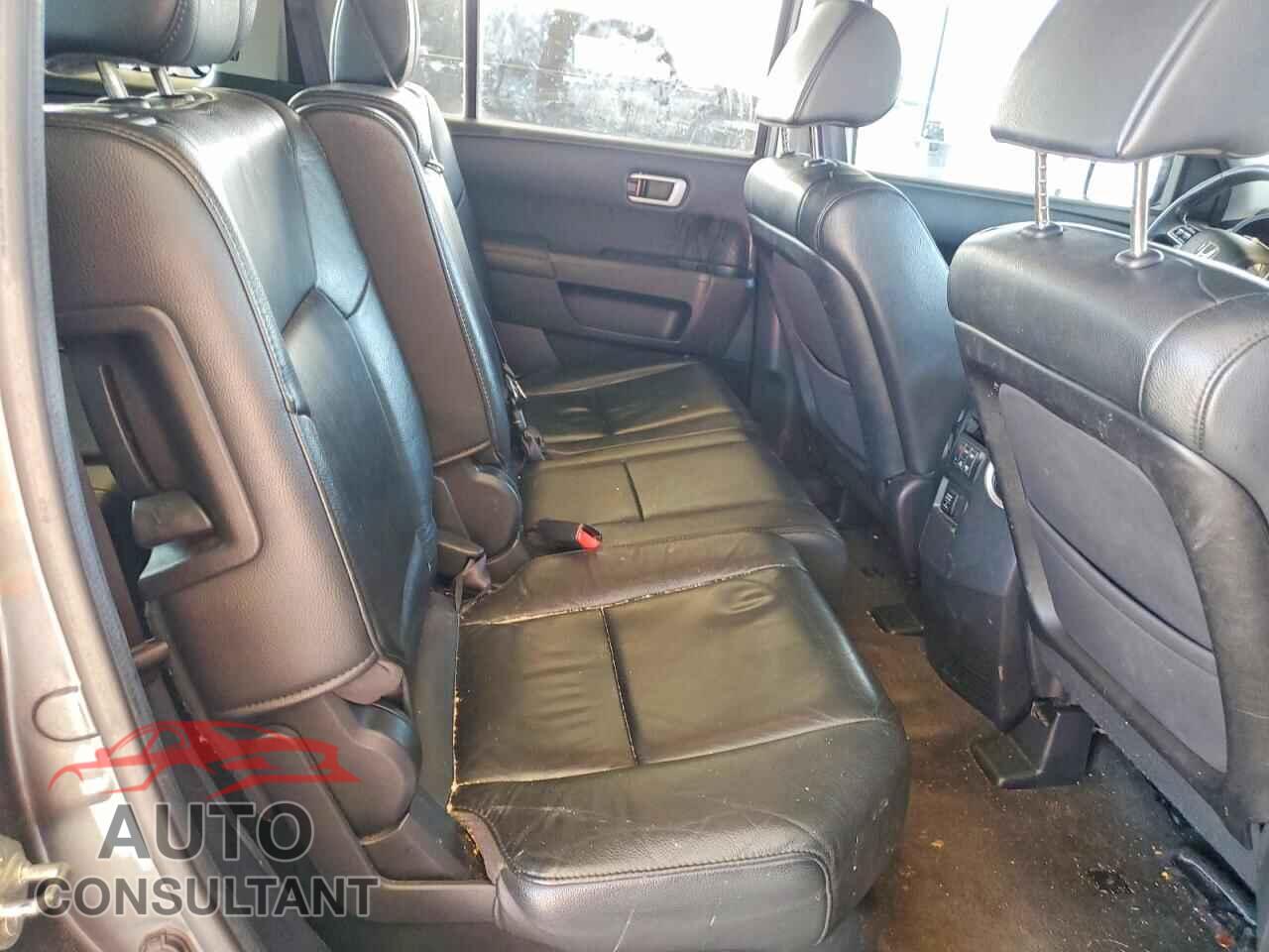 HONDA PILOT 2012 - 5FNYF4H52CB015307