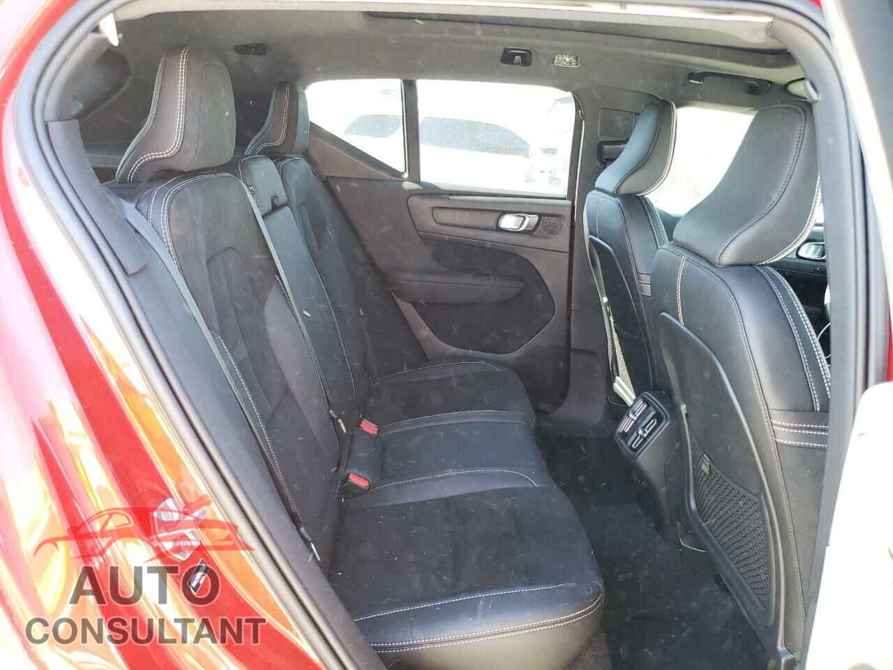 VOLVO XC40 2021 - YV4AC2HM0M2425384