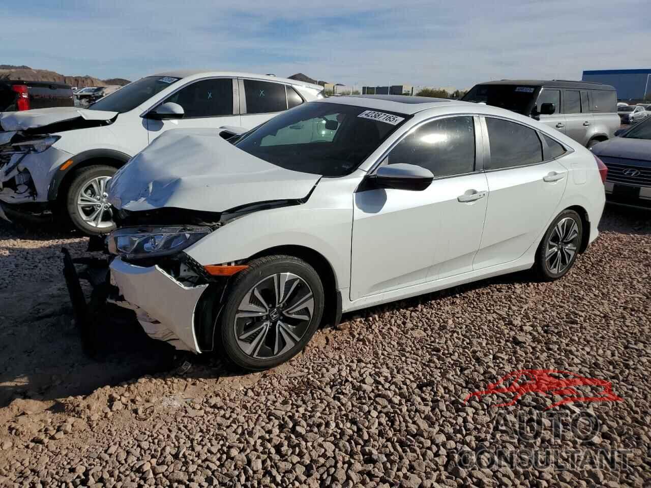 HONDA CIVIC 2018 - JHMFC1F39JX012082