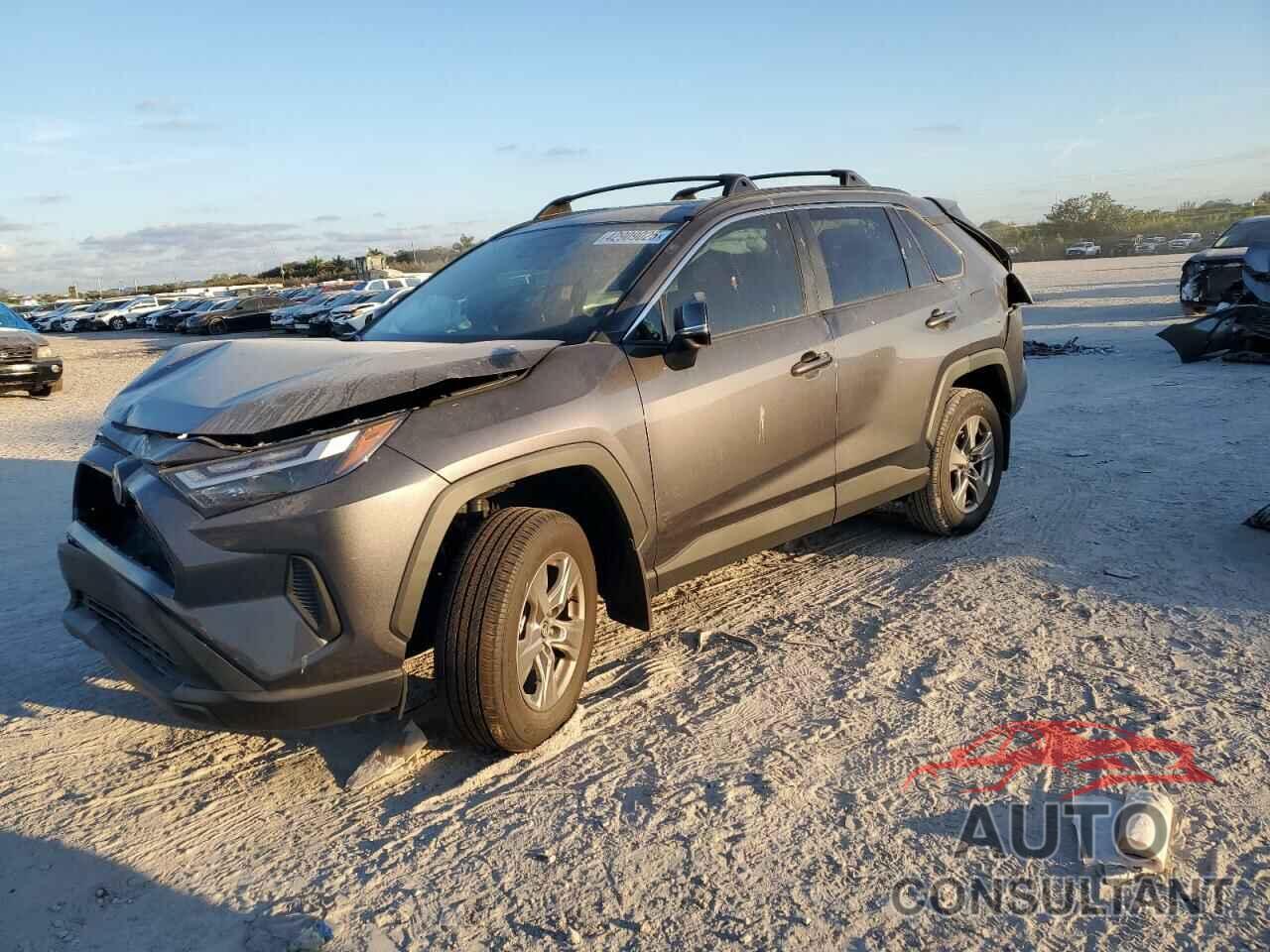 TOYOTA RAV4 2024 - 2T3W1RFV0RC253585