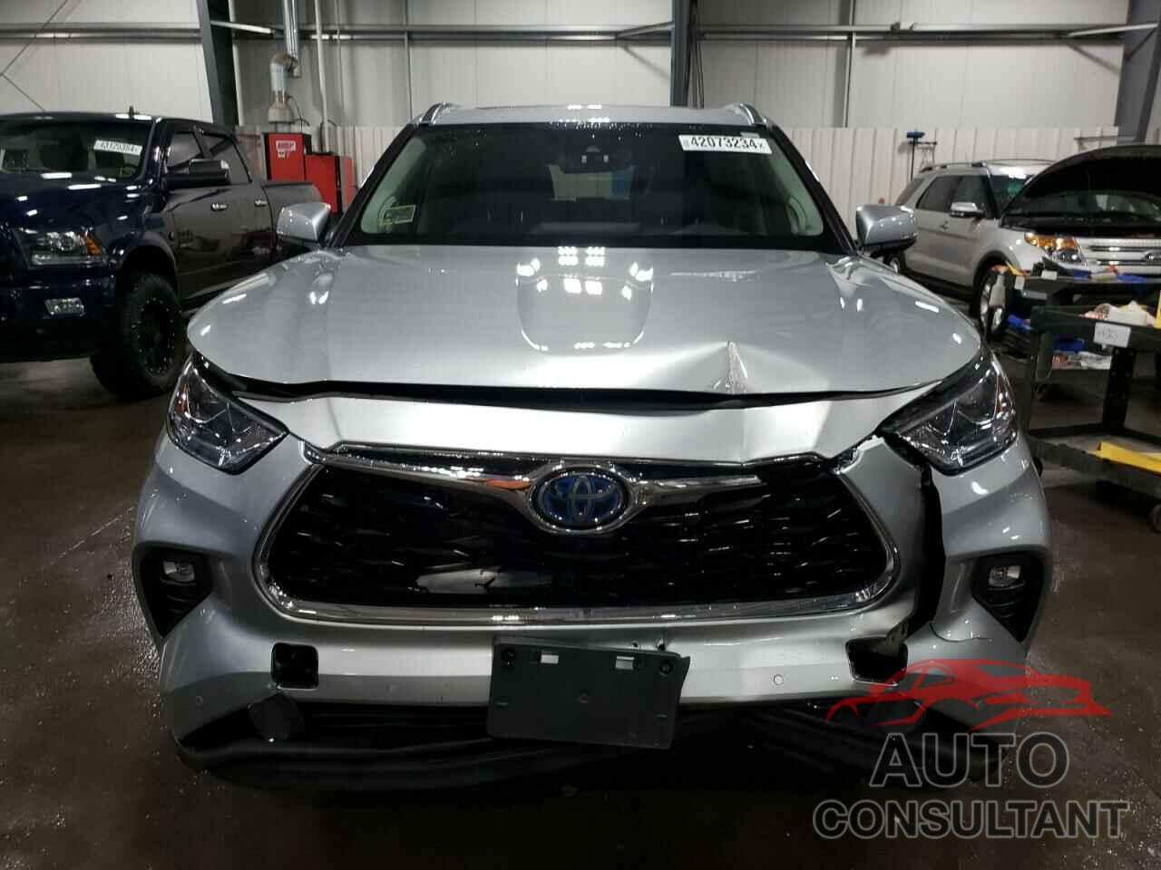 TOYOTA HIGHLANDER 2021 - 5TDXBRCH8MS537006