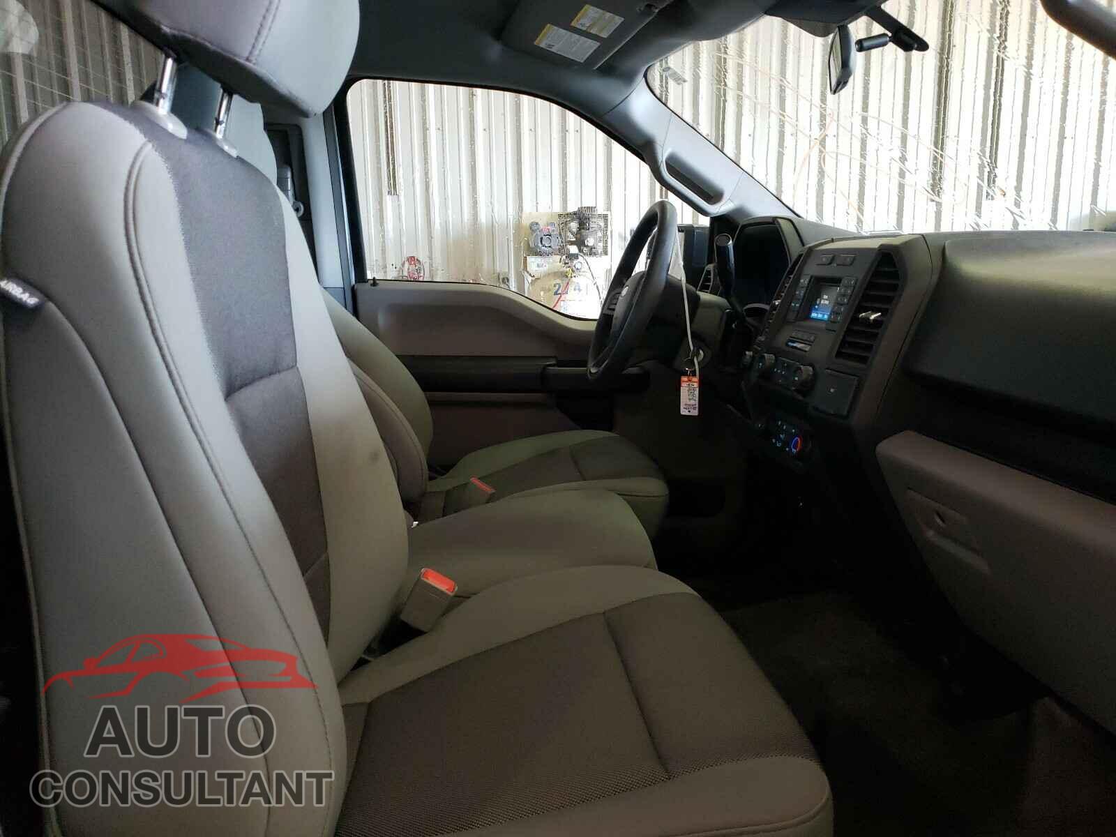 FORD F150 2020 - 1FTMF1CB2LFA59524
