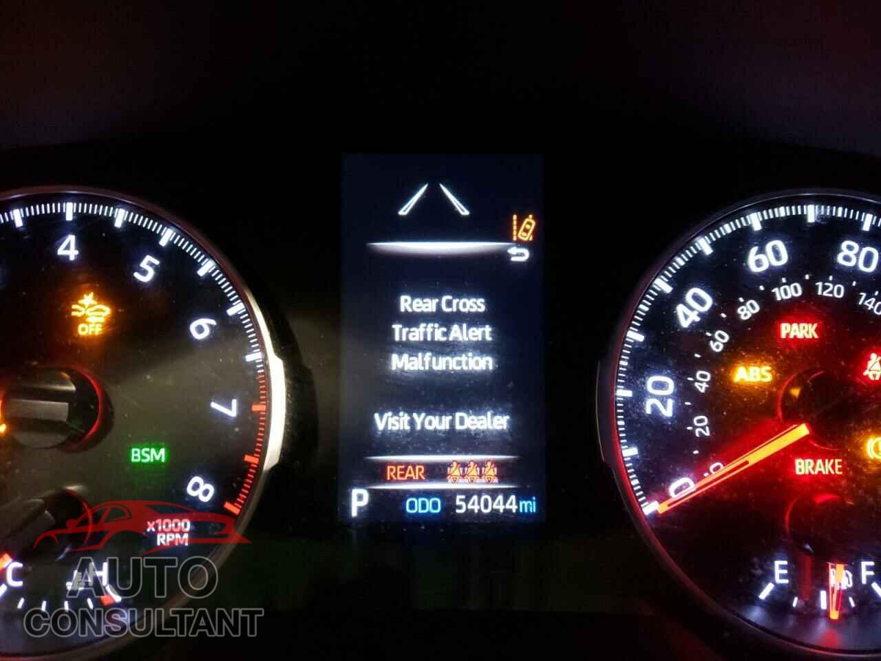 TOYOTA RAV4 2019 - JTMP1RFVXKD005821