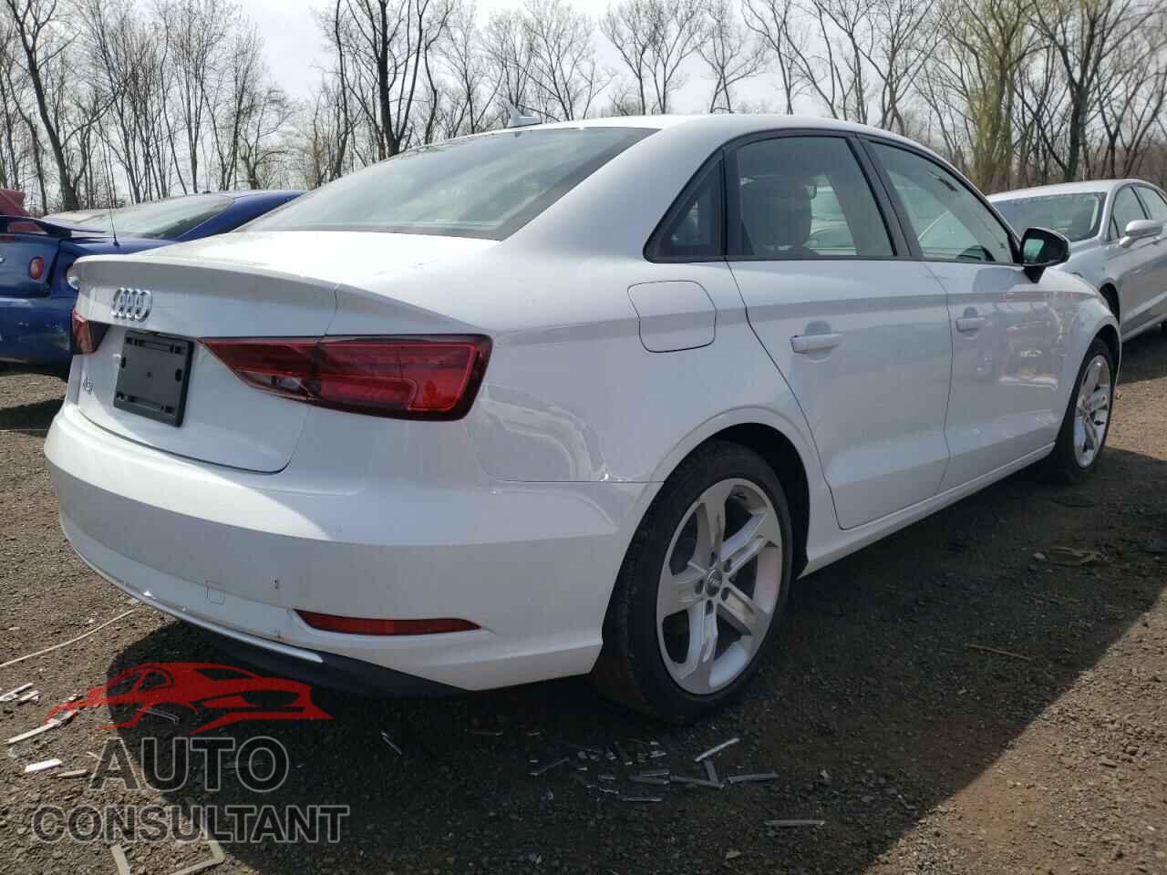 AUDI A3 2018 - WAUAUGFF0J1083287