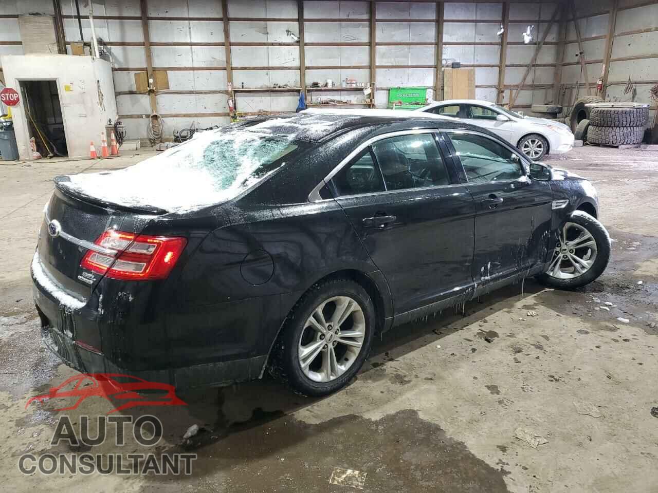 FORD TAURUS 2013 - 1FAHP2E82DG133399