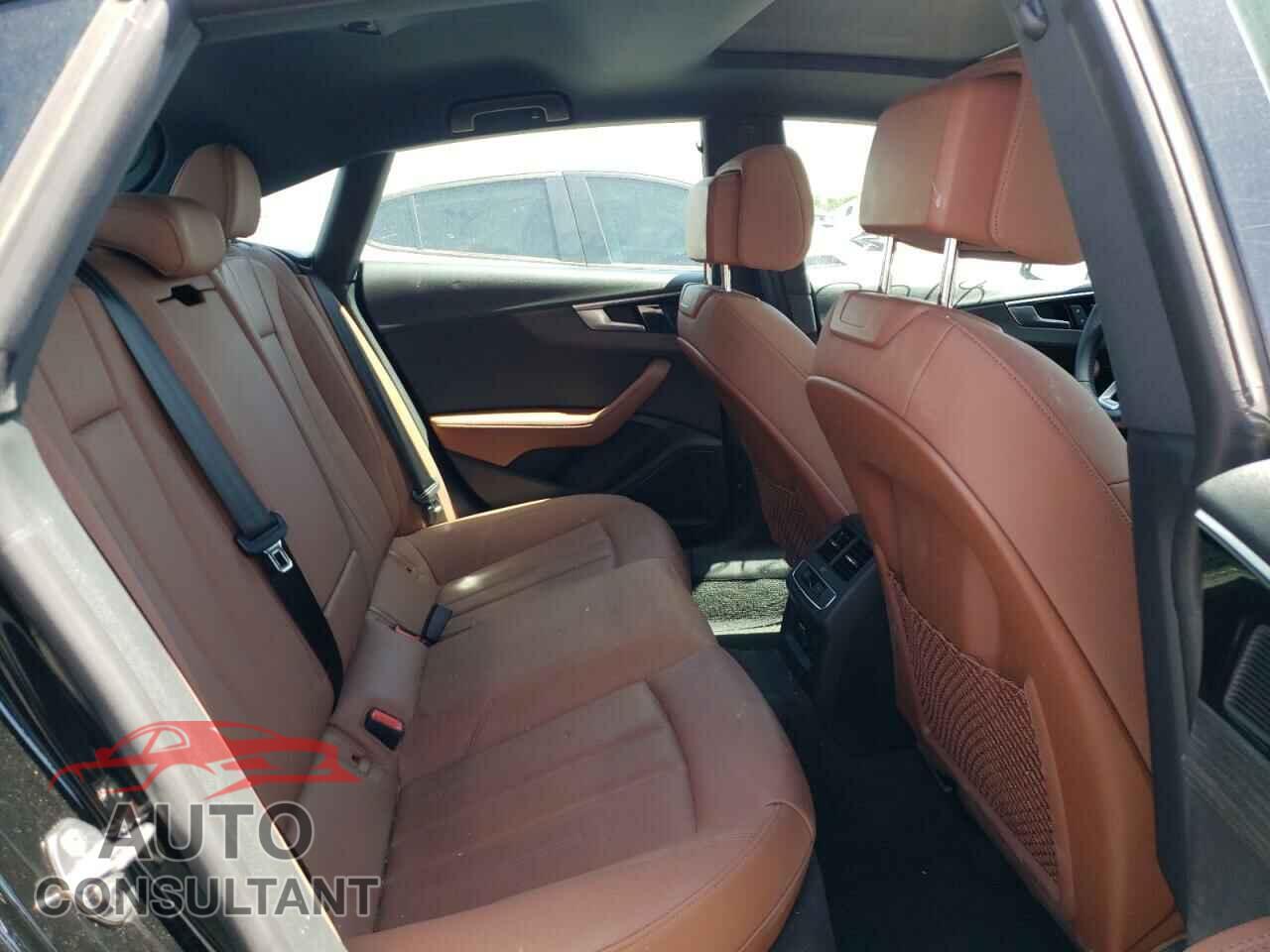 AUDI A5 2021 - WAUCBCF5XMA004940
