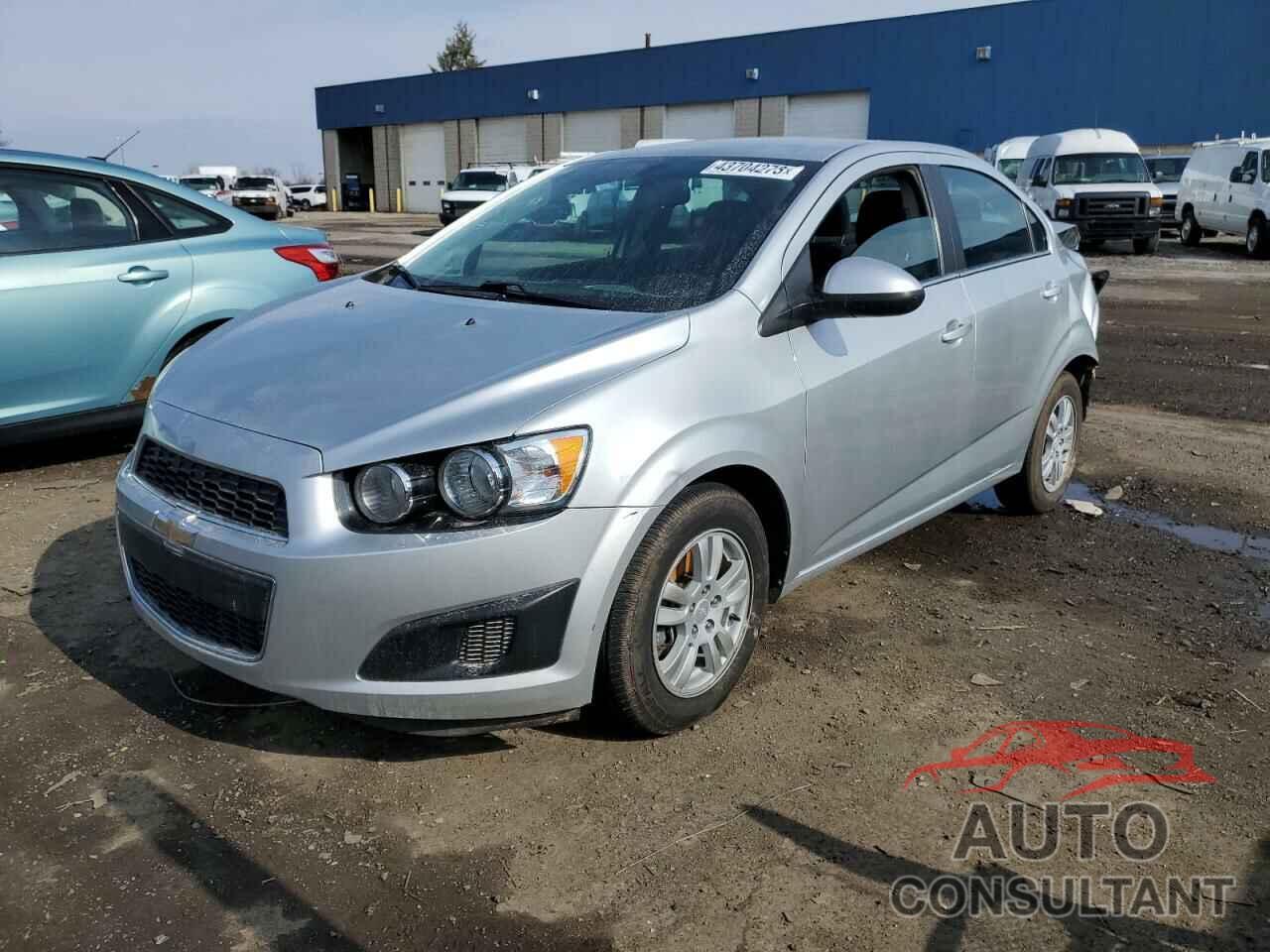 CHEVROLET SONIC 2015 - 1G1JC5SH4F4163711