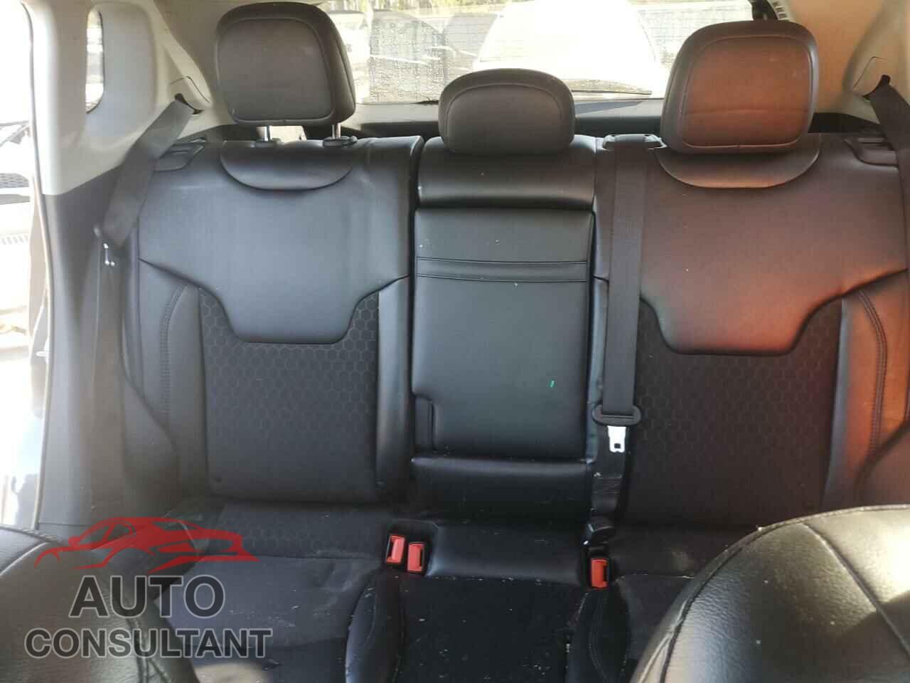 JEEP COMPASS 2020 - 3C4NJDBB9LT120427