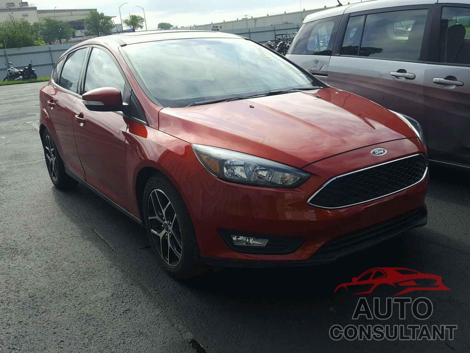 FORD FOCUS 2018 - 1FADP3M29JL314116