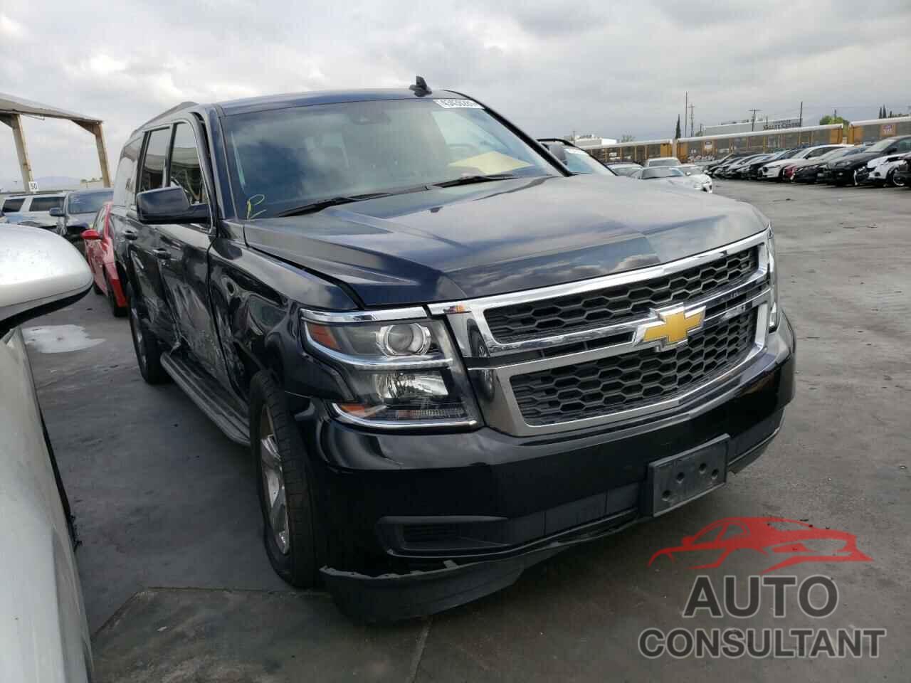 CHEVROLET SUBURBAN 2017 - 1GNSCHKC7HR307816