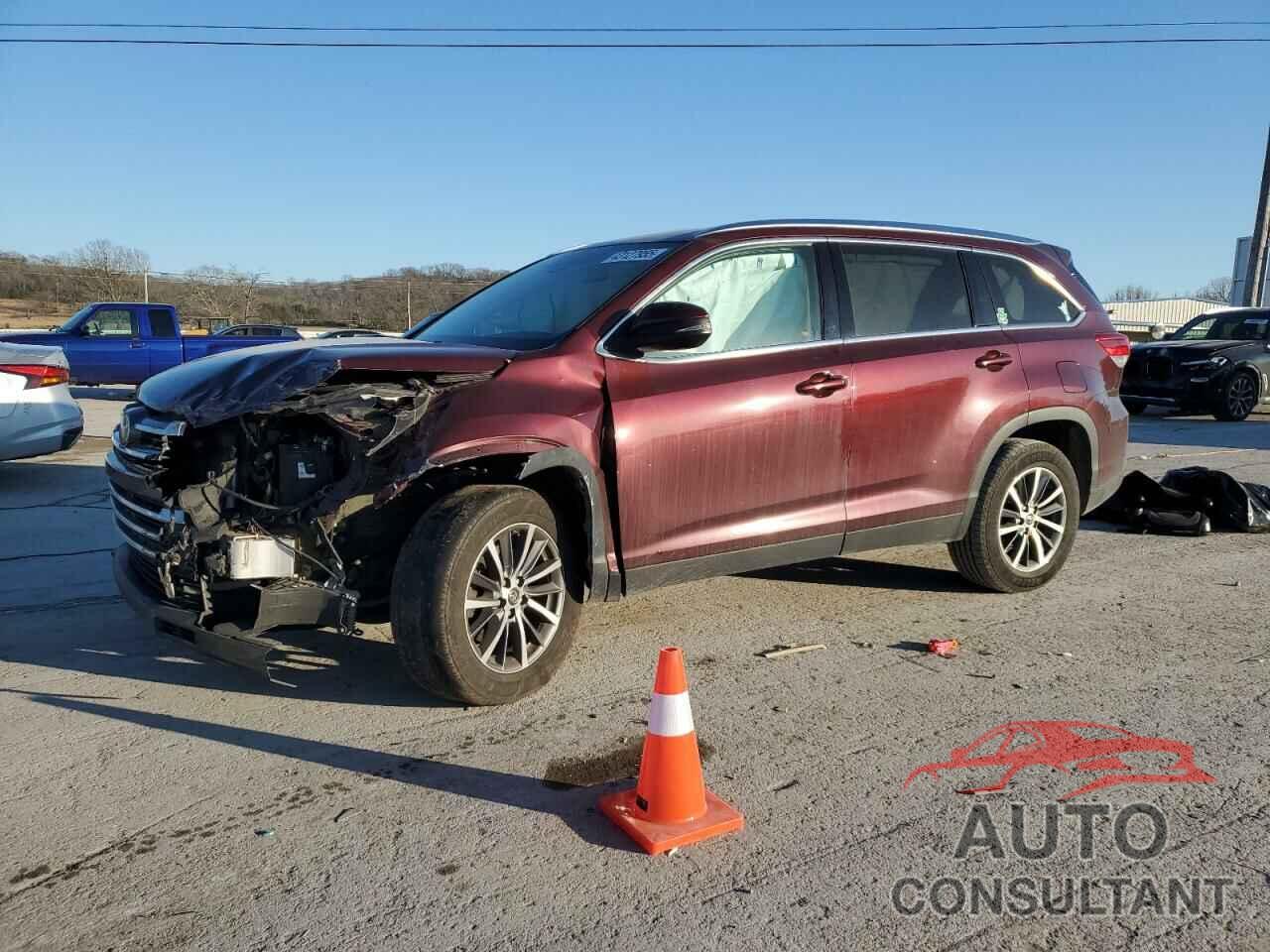 TOYOTA HIGHLANDER 2019 - 5TDKZRFH7KS361631