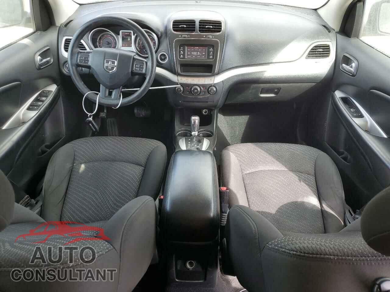 DODGE JOURNEY 2016 - 3C4PDCBG3GT152902