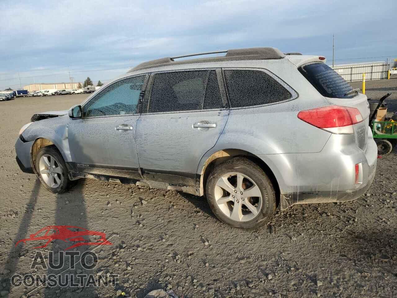 SUBARU OUTBACK 2013 - 4S4BRBCC4D3270171