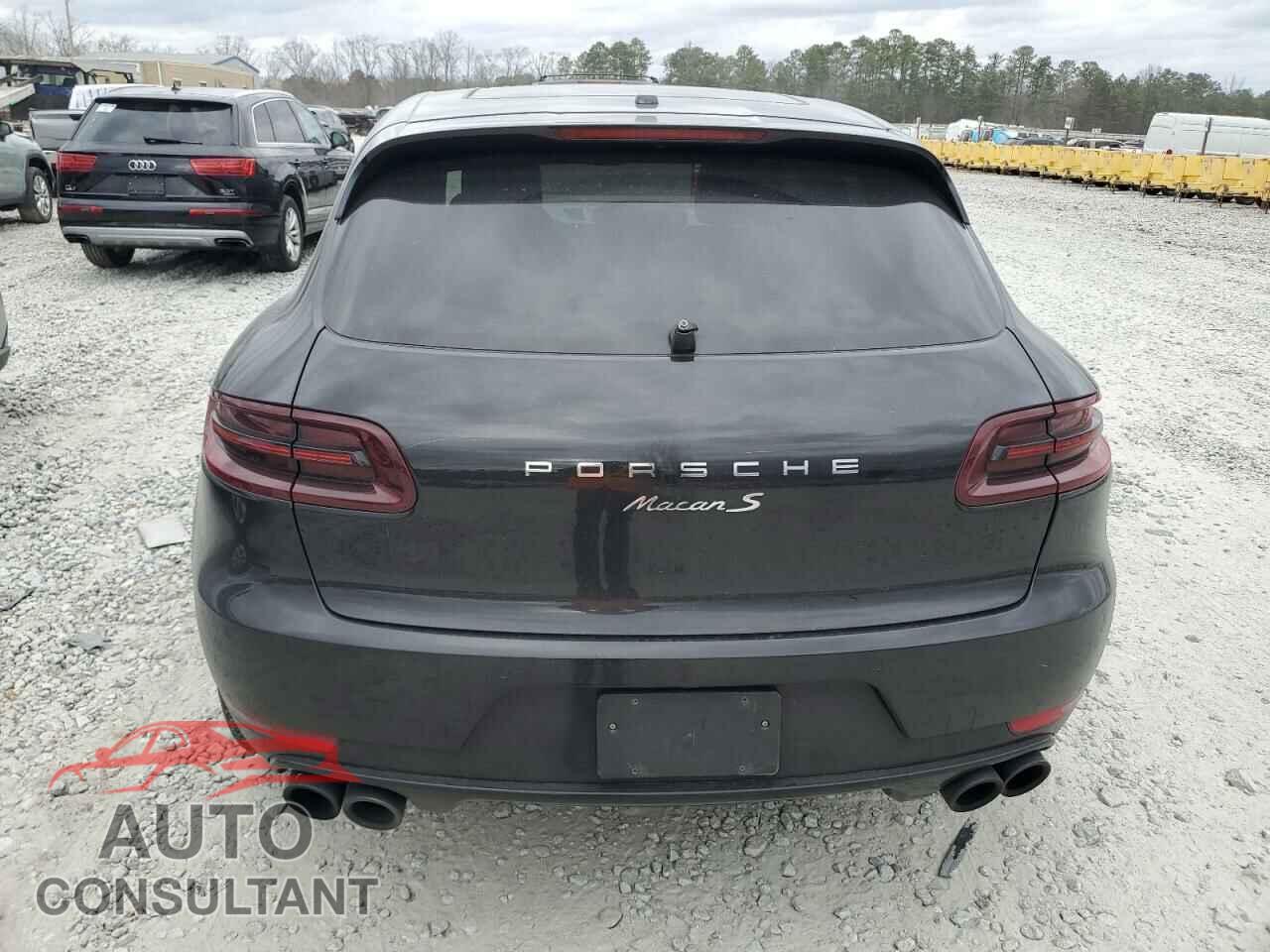 PORSCHE MACAN 2015 - WP1AB2A55FLB72504