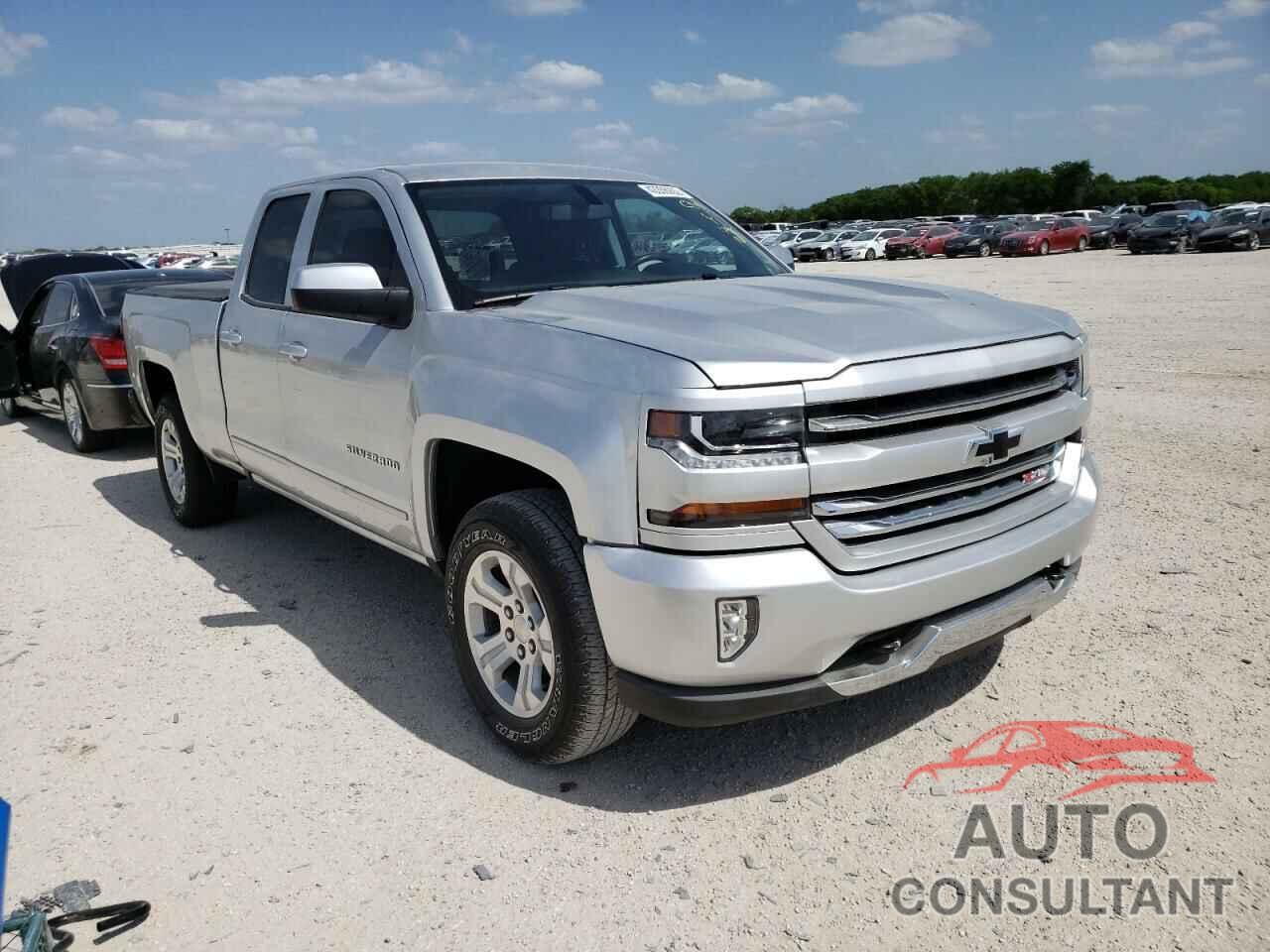 CHEVROLET SILVERADO 2018 - 1GCVKREC4JZ238101