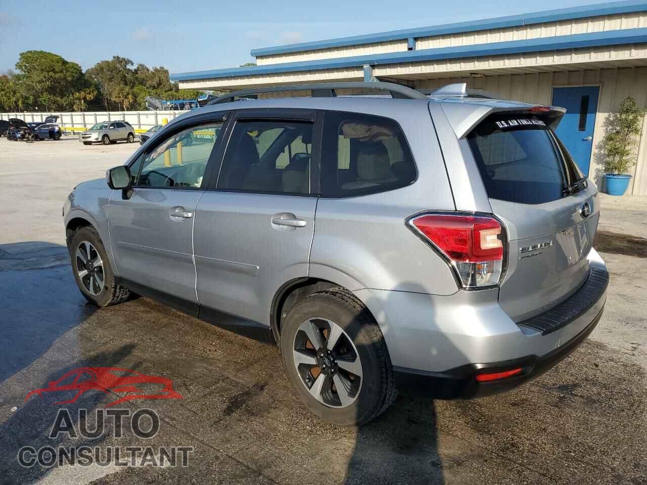SUBARU FORESTER 2017 - JF2SJAEC1HH405829