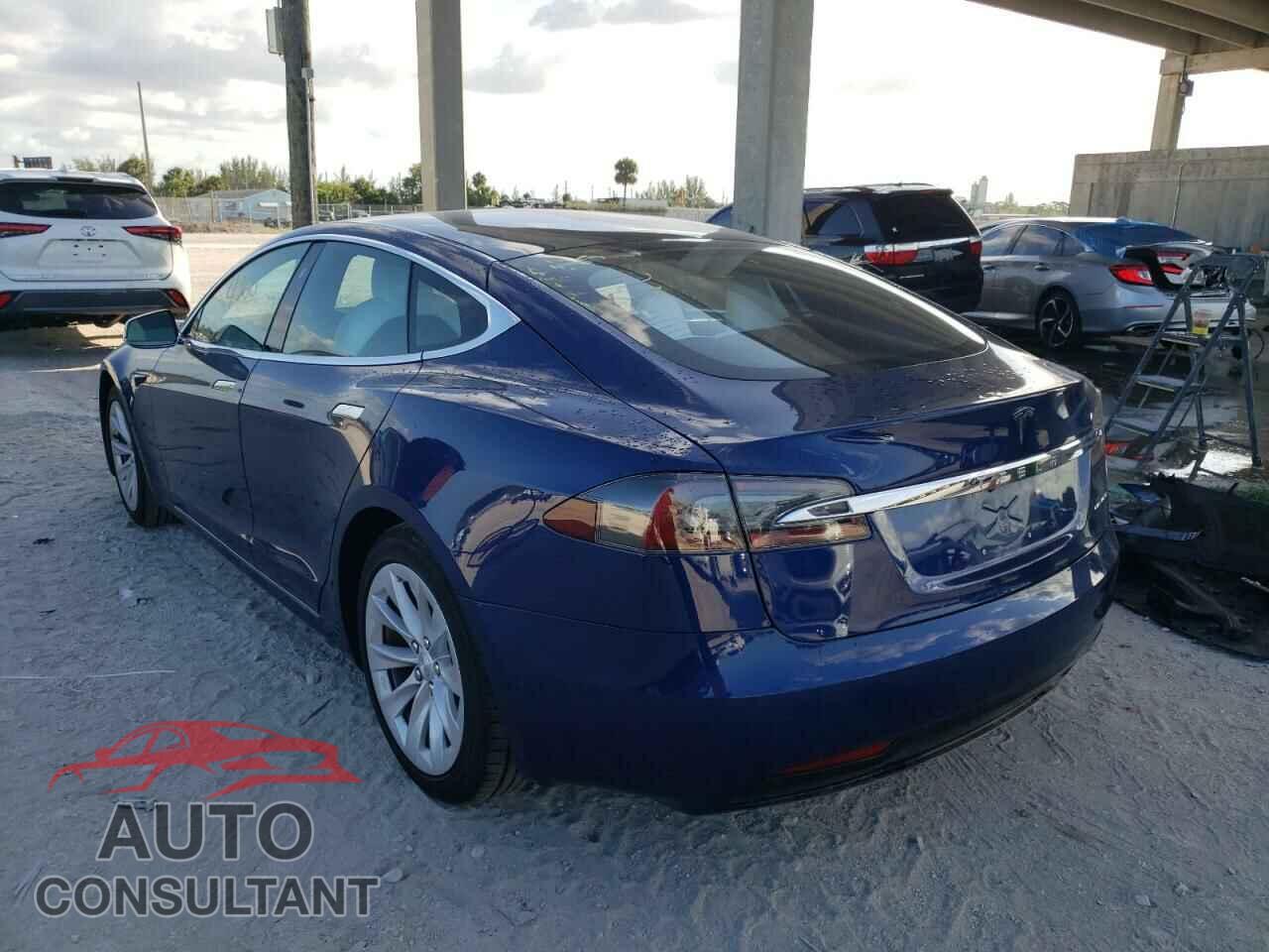 TESLA MODEL S 2020 - 5YJSA1E24LF363915