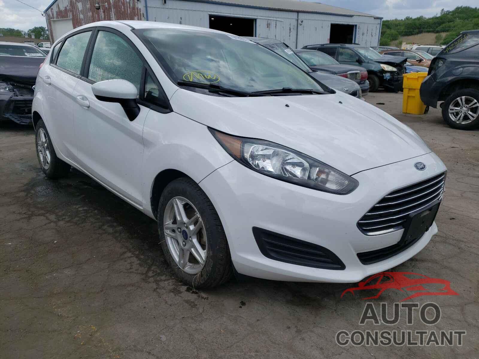 FORD FIESTA 2017 - 3FADP4EJ8HM135683