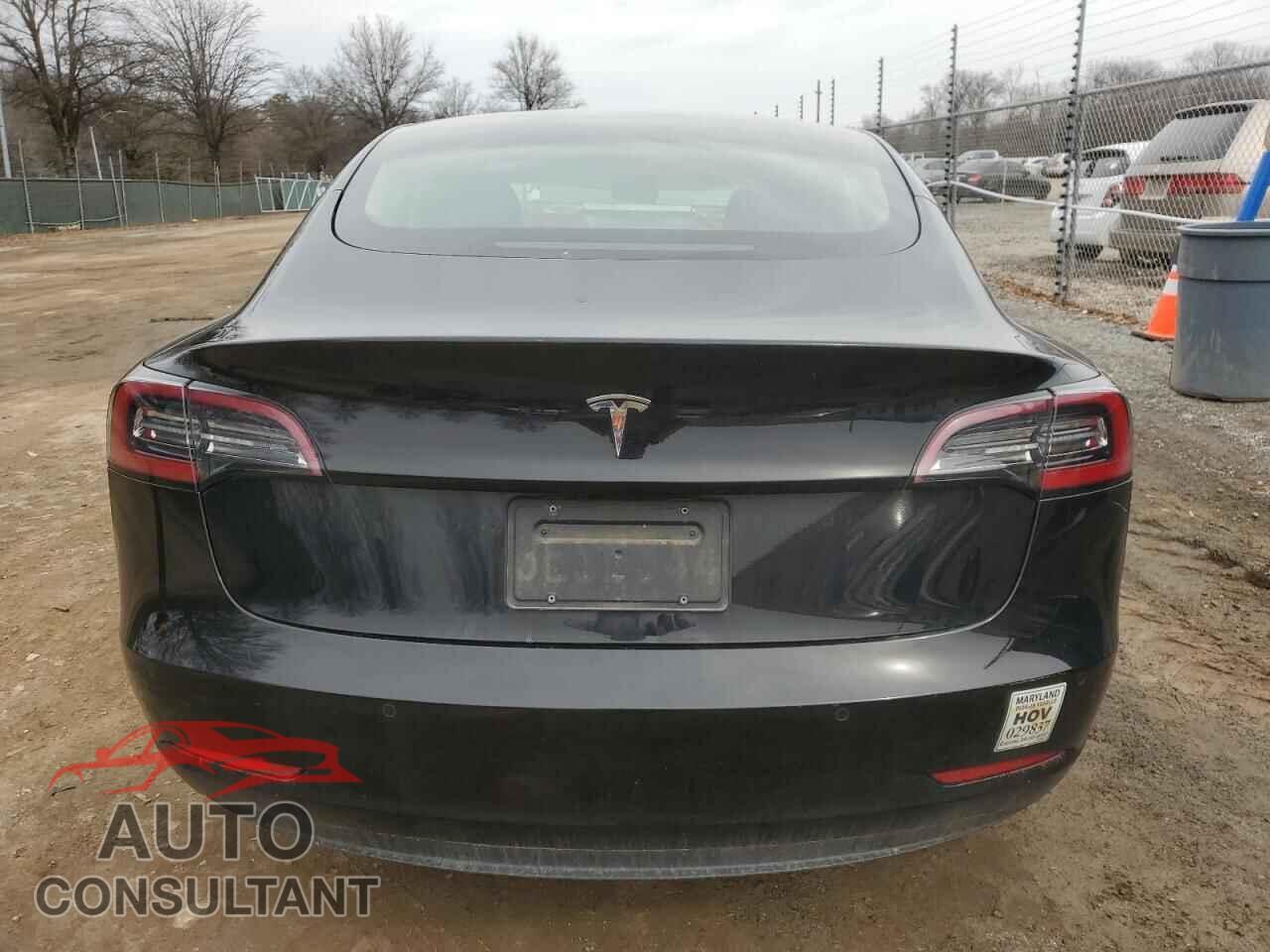 TESLA MODEL 3 2021 - 5YJ3E1EA3MF977307