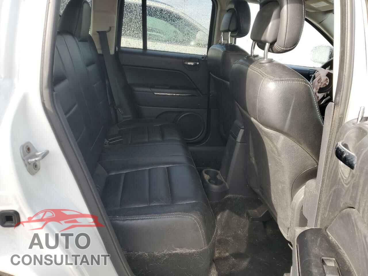 JEEP COMPASS 2011 - 1J4NF5FB5BD210965