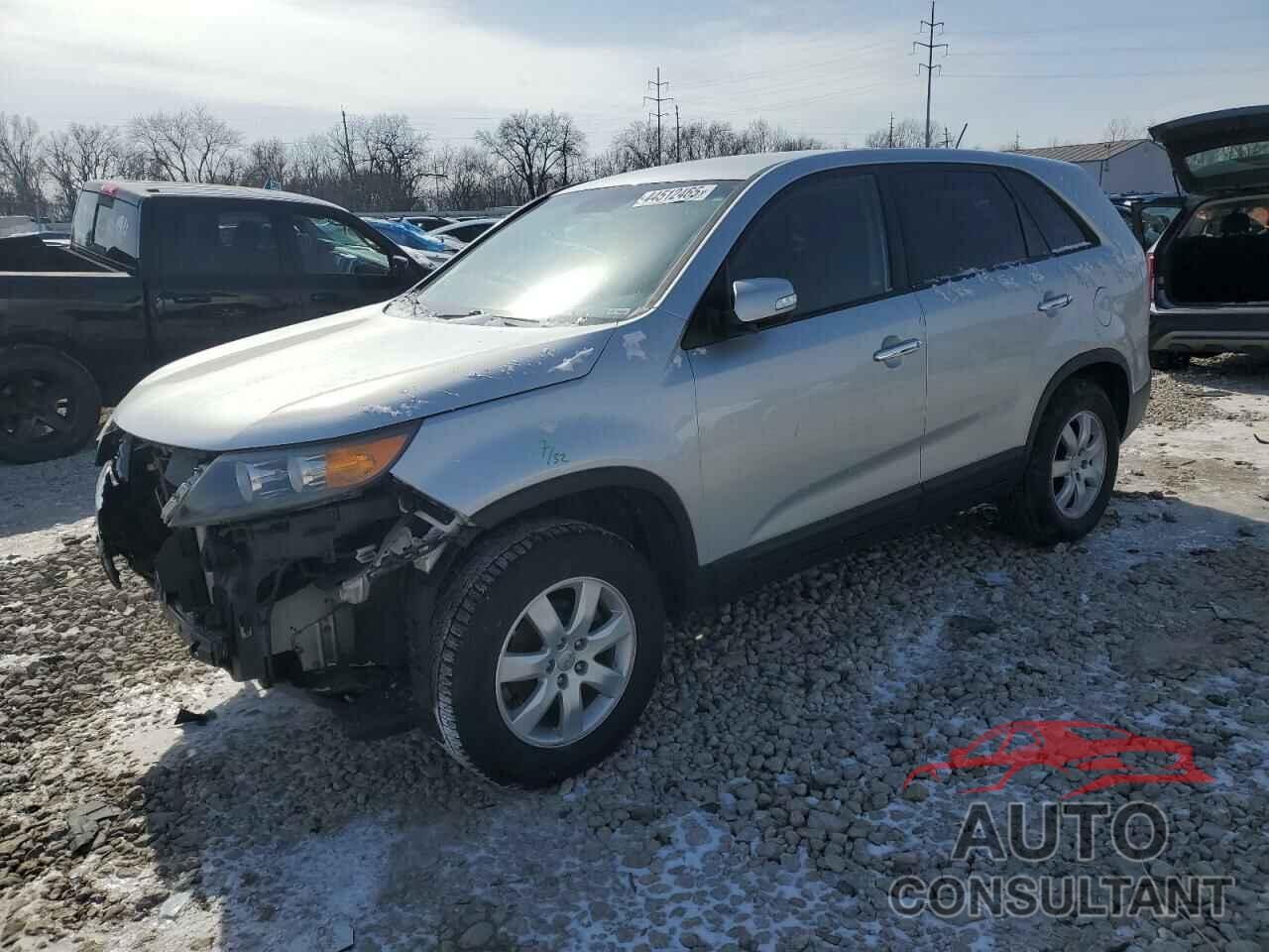 KIA SORENTO 2013 - 5XYKT3A18DG371948