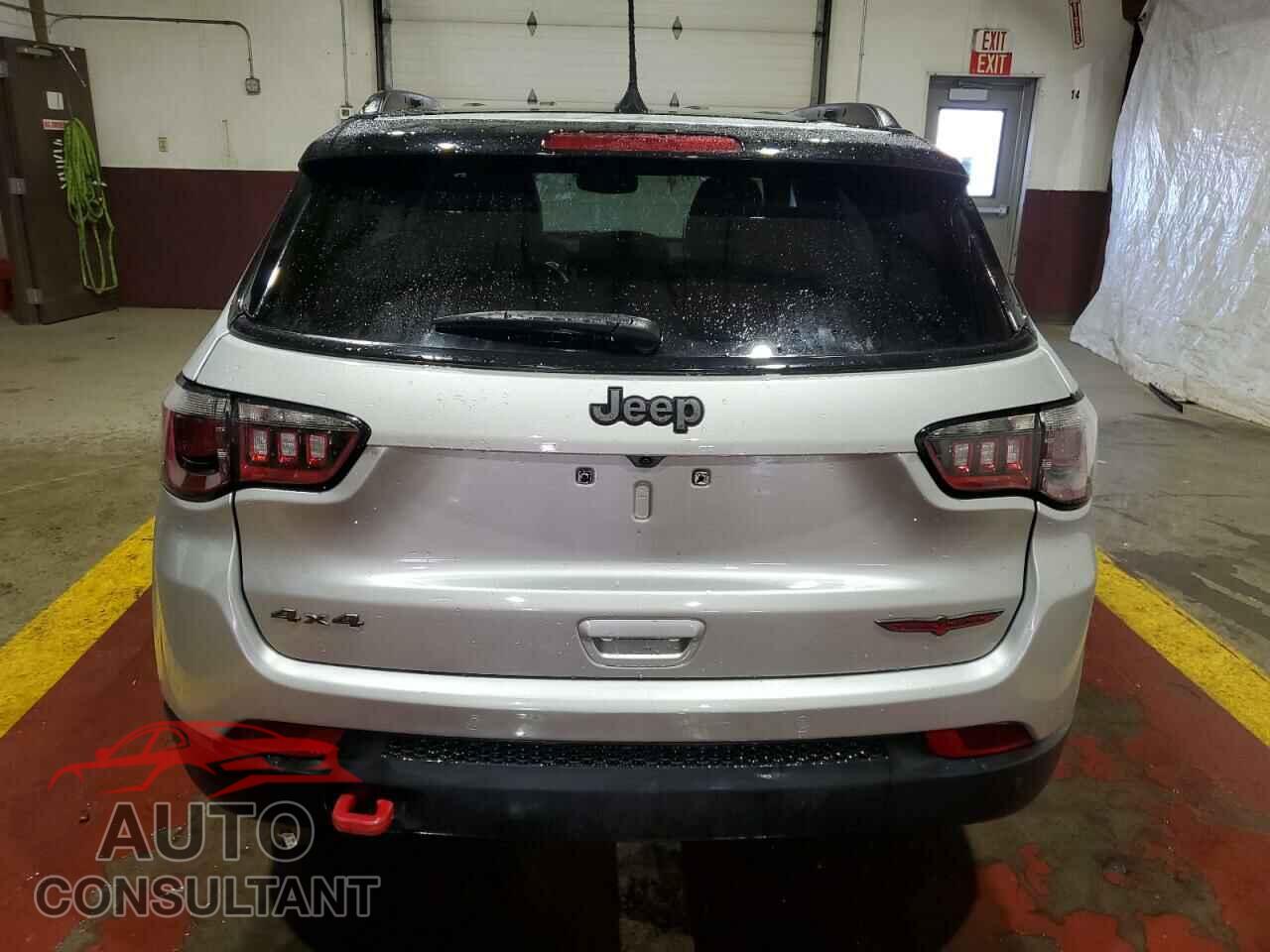 JEEP COMPASS 2024 - 3C4NJDDN0RT149606