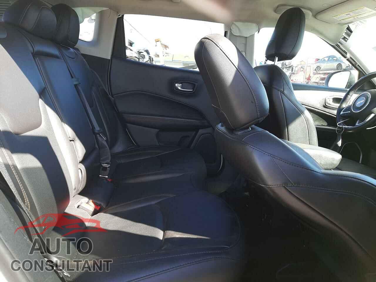 JEEP COMPASS 2021 - 3C4NJDCB7MT594277