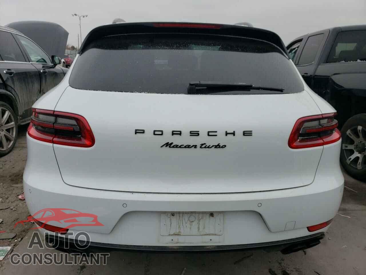 PORSCHE MACAN 2017 - WP1AF2A52HLB60737