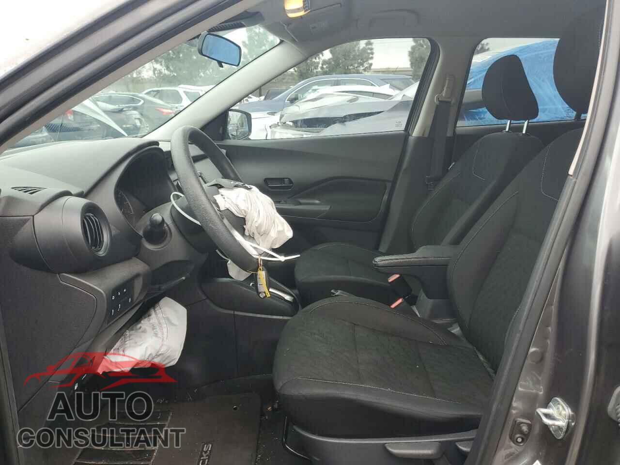 NISSAN KICKS 2021 - 3N1CP5BVXML521947