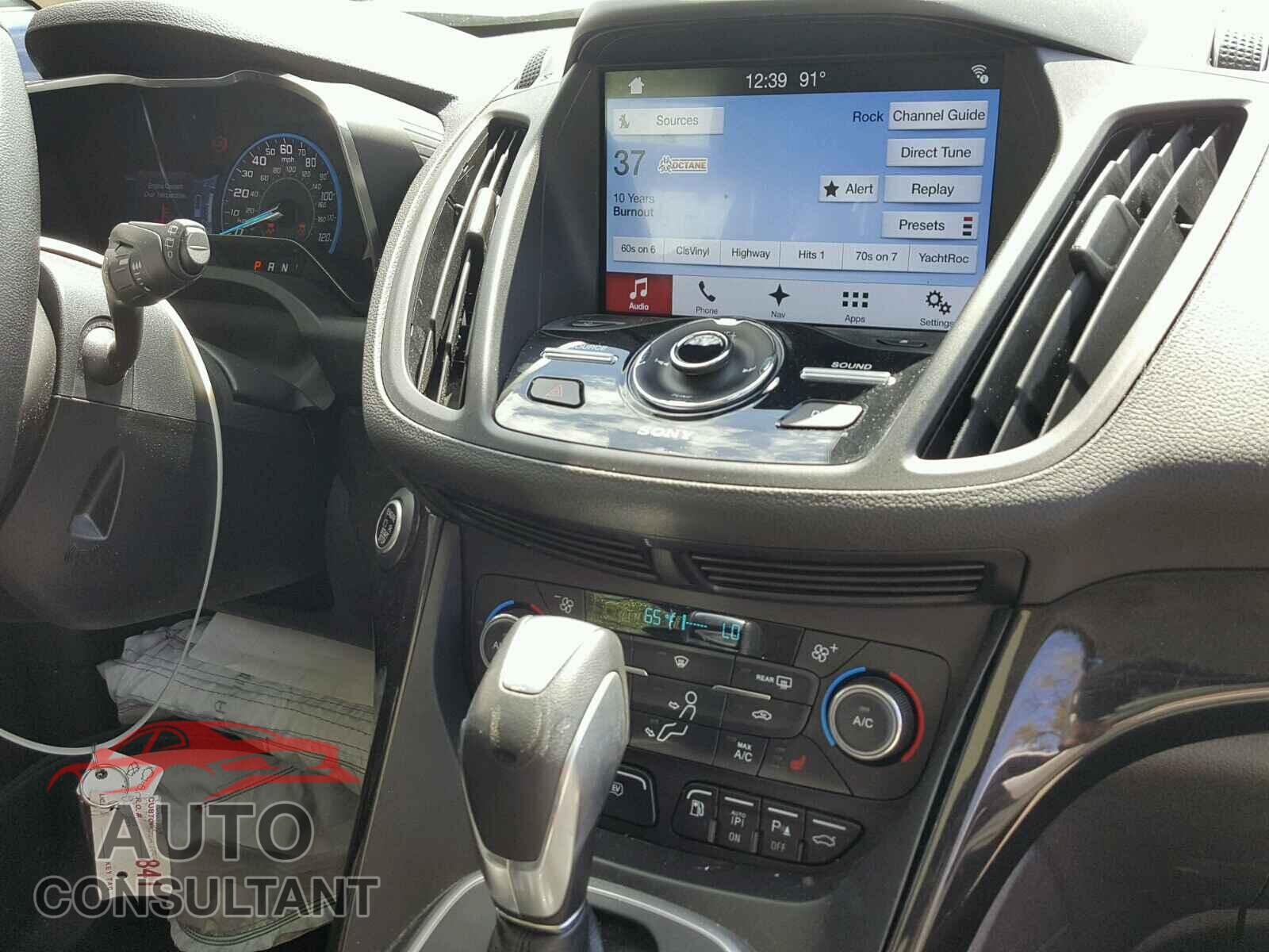 FORD CMAX 2017 - 1FADP5FU7HL106899