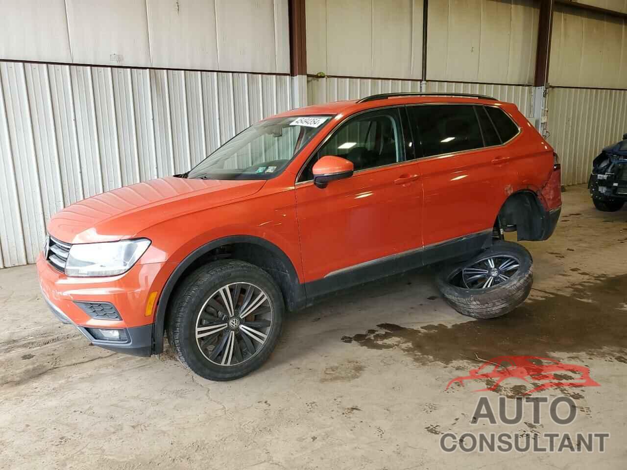 VOLKSWAGEN TIGUAN 2018 - 3VV2B7AX3JM023196