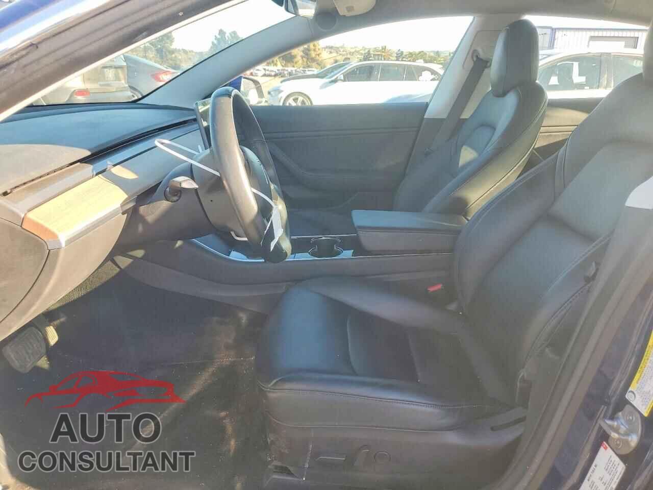 TESLA MODEL 3 2018 - 5YJ3E1EA1JF031220