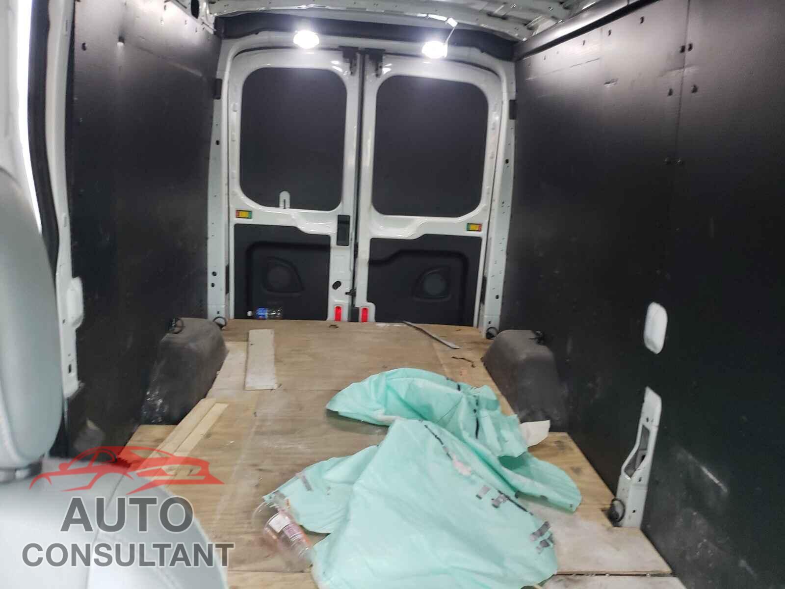 FORD TRANSIT CO 2019 - 1FTYR2CM8KKA90864