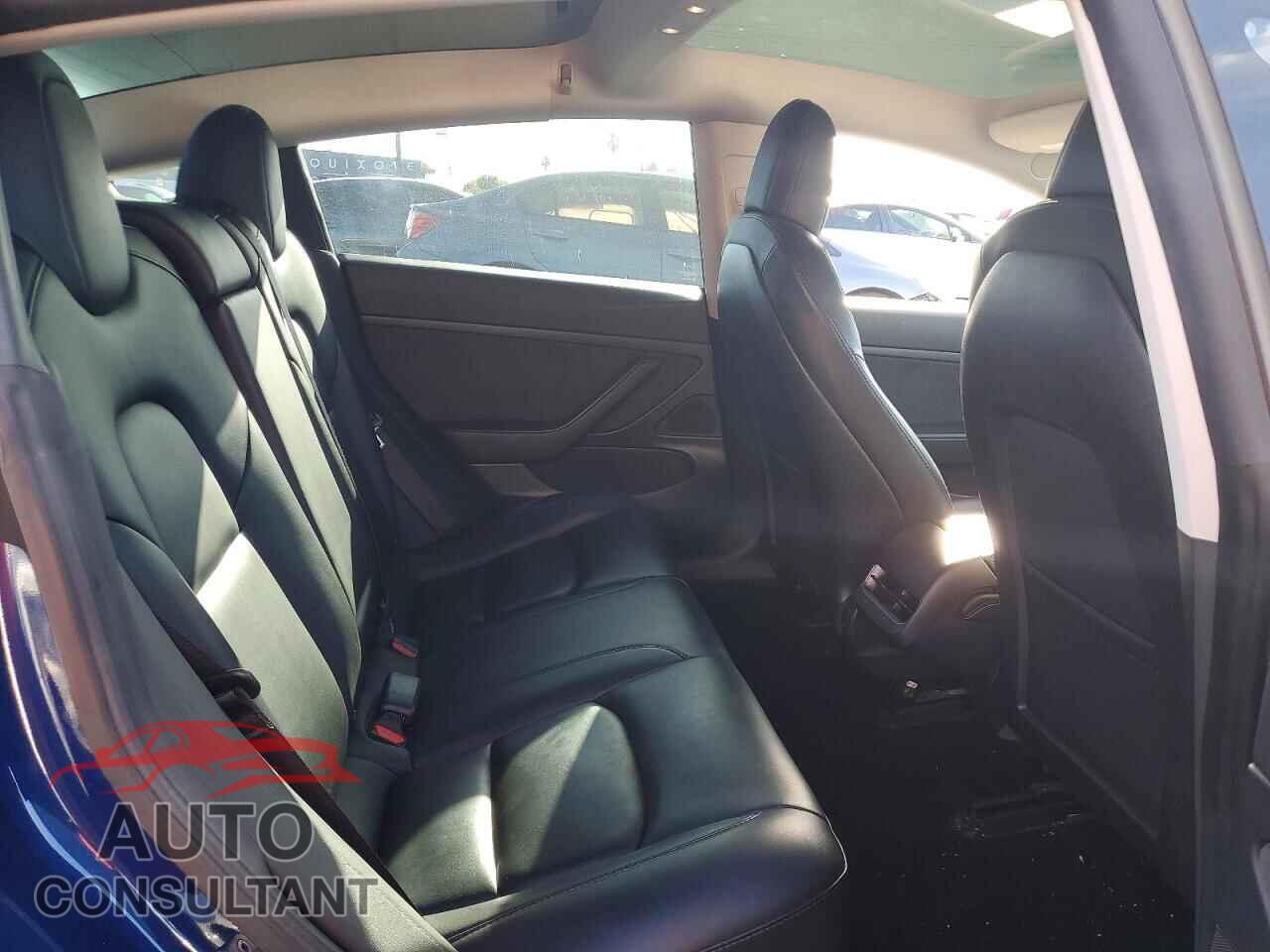 TESLA MODEL 3 2021 - 5YJ3E1EA8MF872441