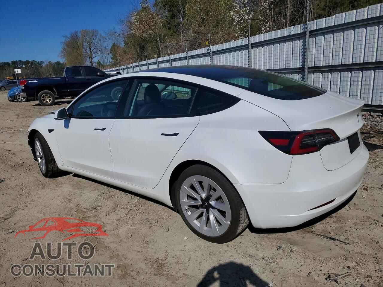 TESLA MODEL 3 2023 - 5YJ3E1EA5PF472972
