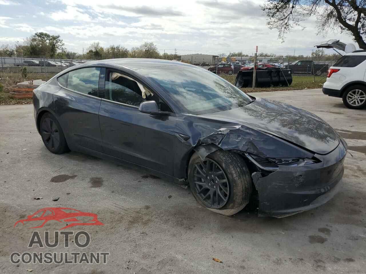 TESLA MODEL 3 2024 - 5YJ3E1EA3RF739920