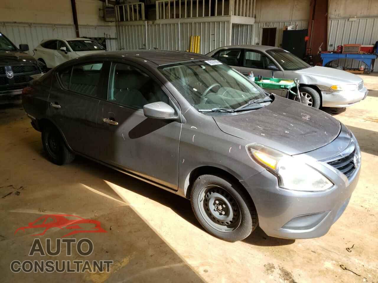 NISSAN VERSA 2019 - 3N1CN7AP3KL840740