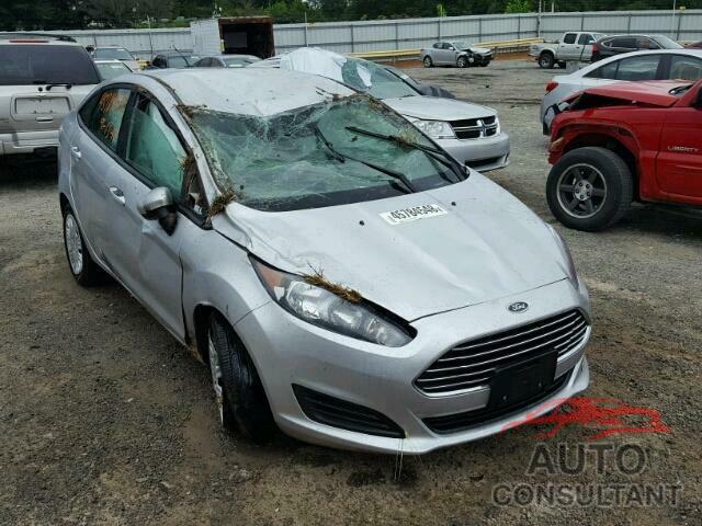 FORD FIESTA 2017 - 3FADP4AJ8HM171301