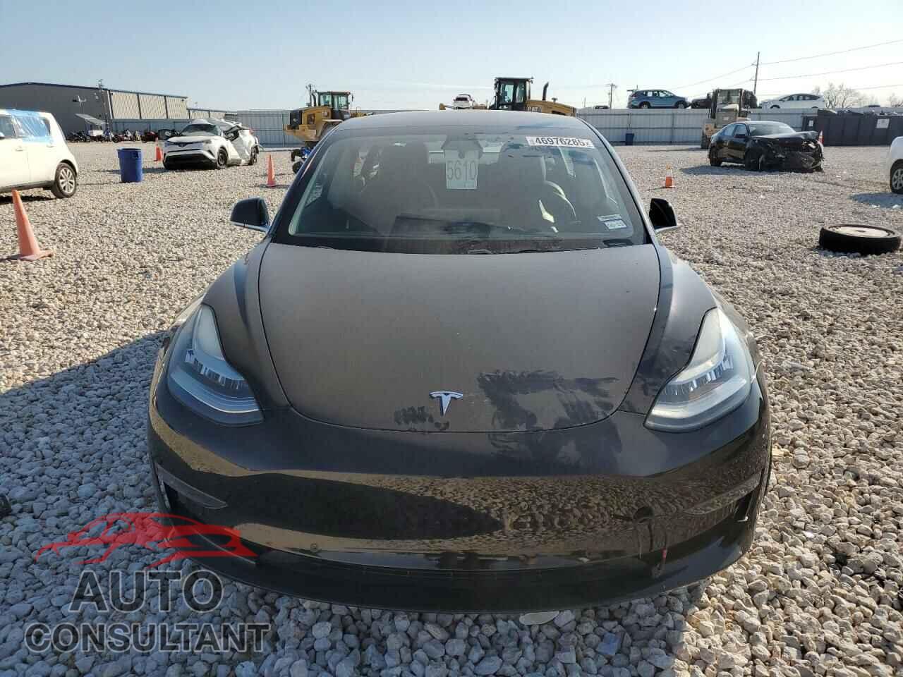 TESLA MODEL 3 2019 - 5YJ3E1EA5KF409881