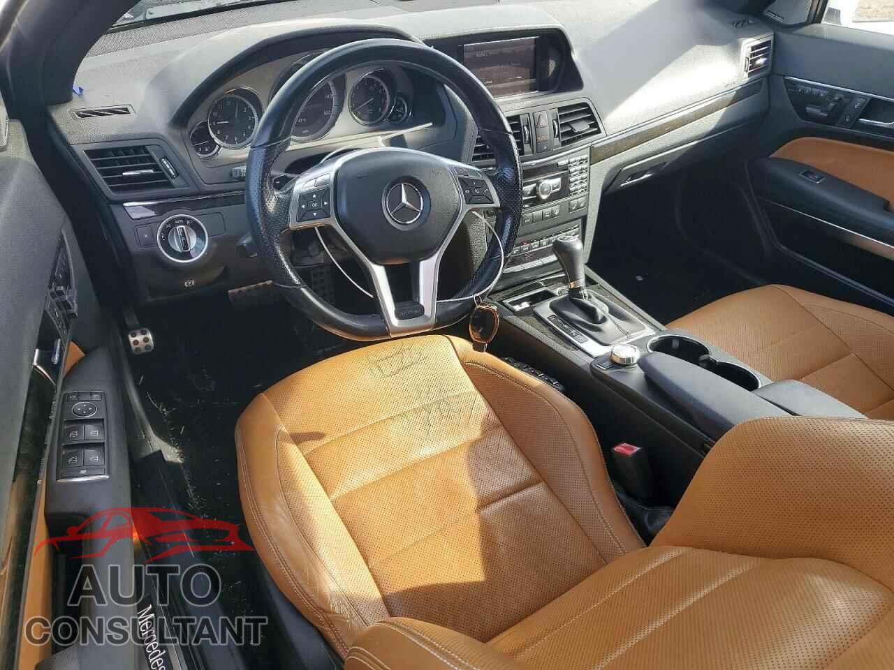MERCEDES-BENZ E-CLASS 2013 - WDDKJ7DB9DF212530