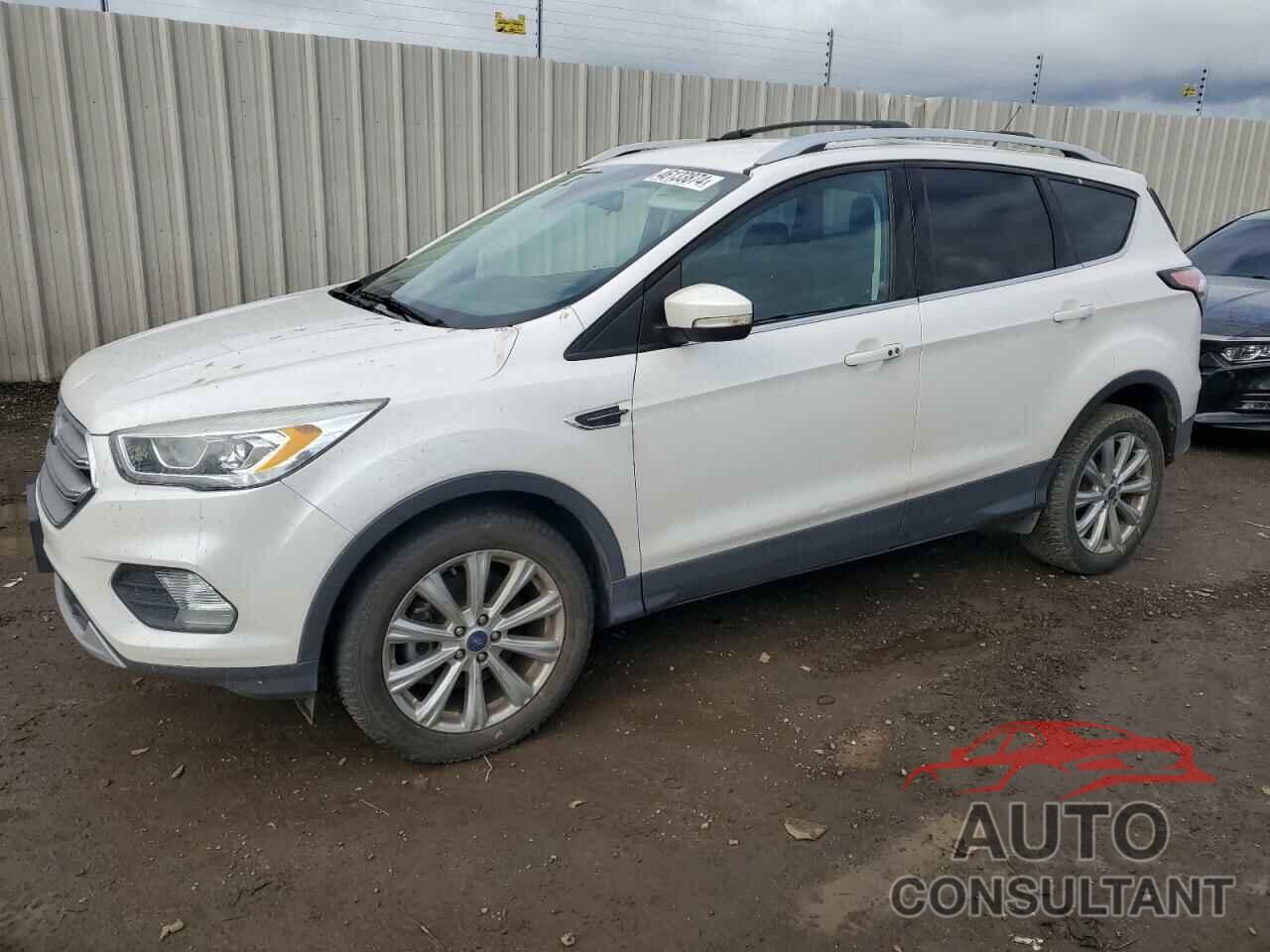 FORD ESCAPE 2017 - 1FMCU0J90HUD42756