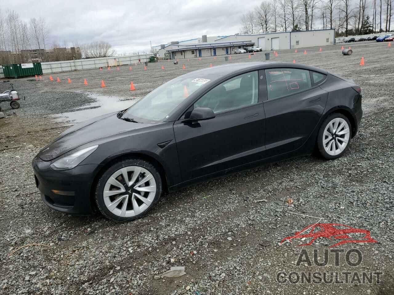 TESLA MODEL 3 2022 - 5YJ3E1EA8NF288073