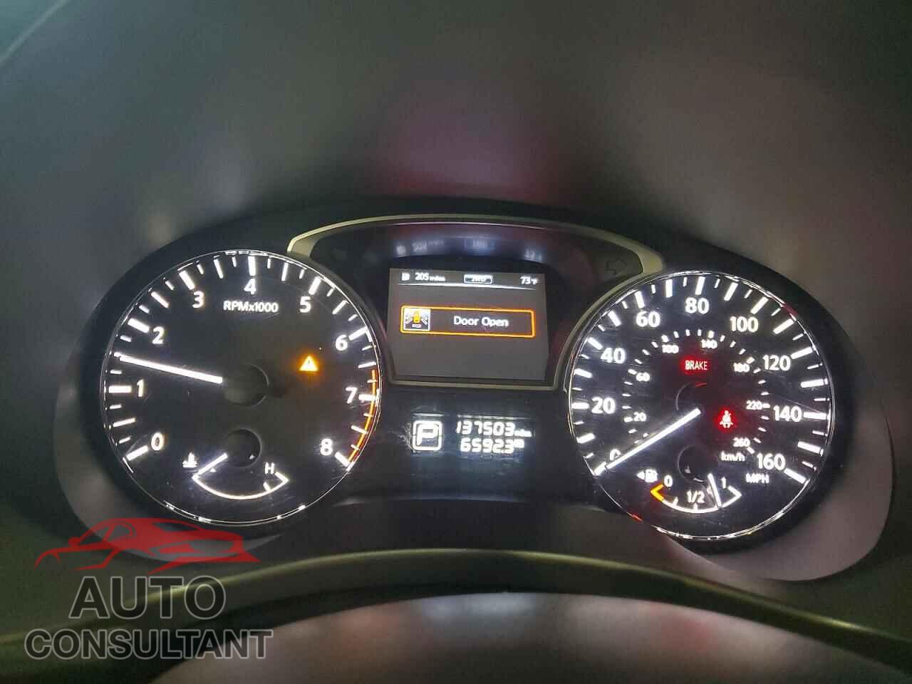 NISSAN PATHFINDER 2014 - 5N1AR2MM2EC705385
