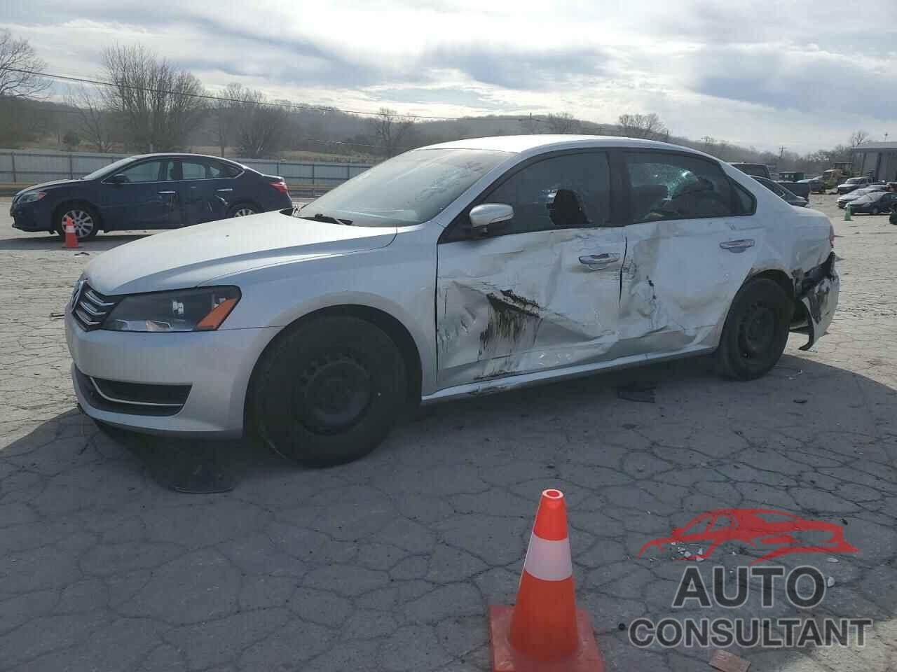 VOLKSWAGEN PASSAT 2015 - 1VWAT7A34FC045928