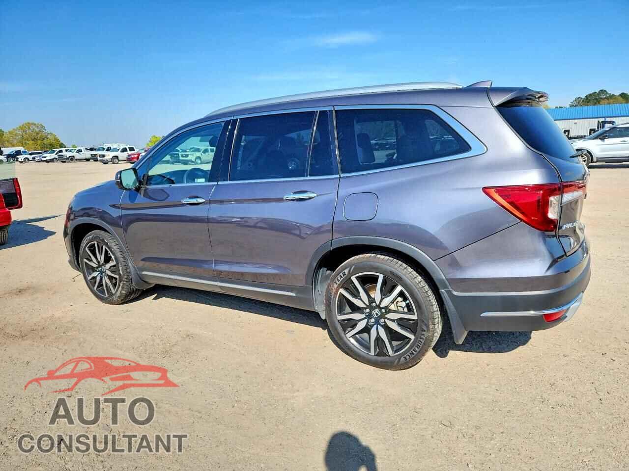 HONDA PILOT 2019 - 5FNYF6H09KB040848