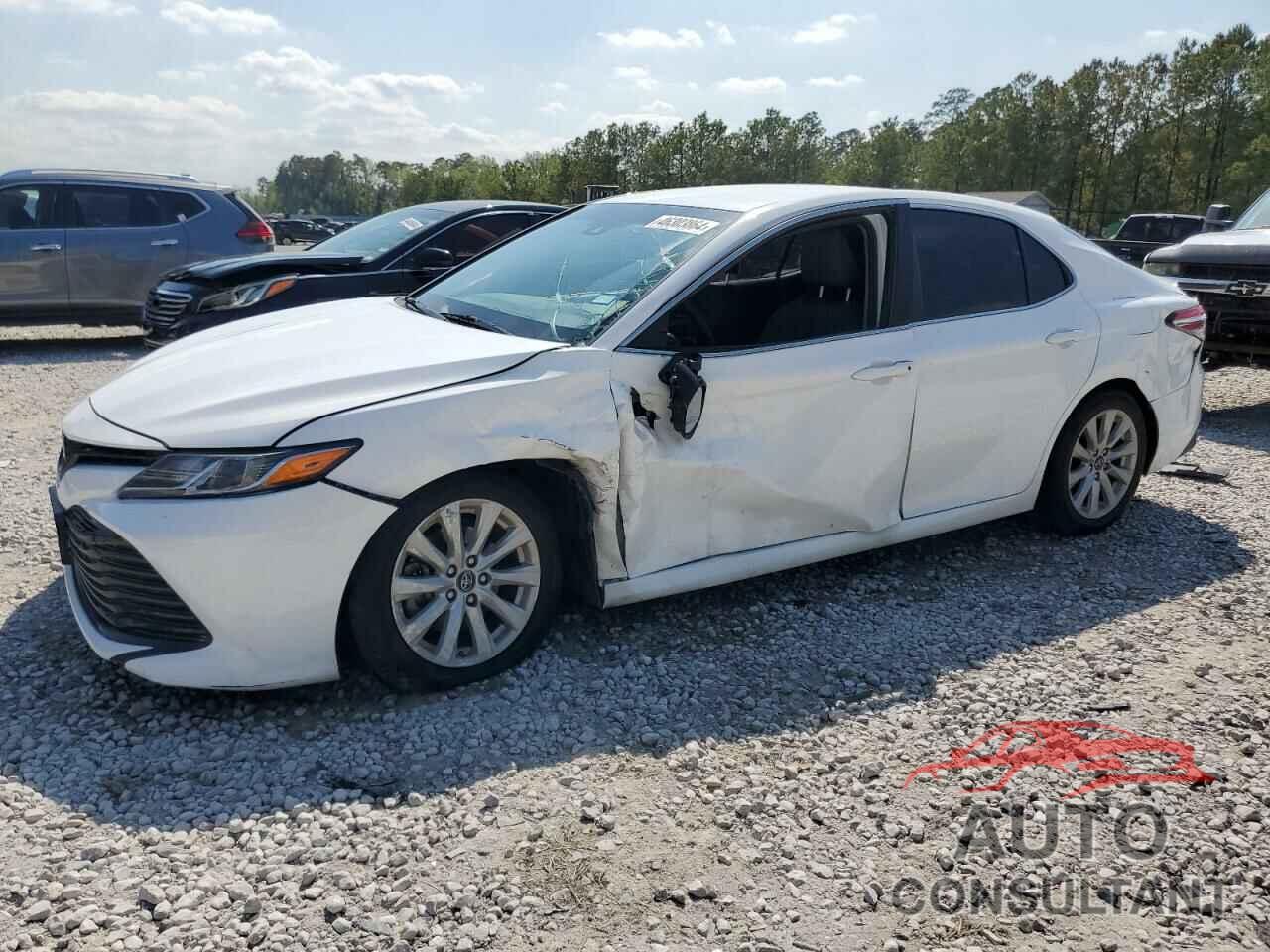 TOYOTA CAMRY 2018 - 4T1B11HK7JU594576