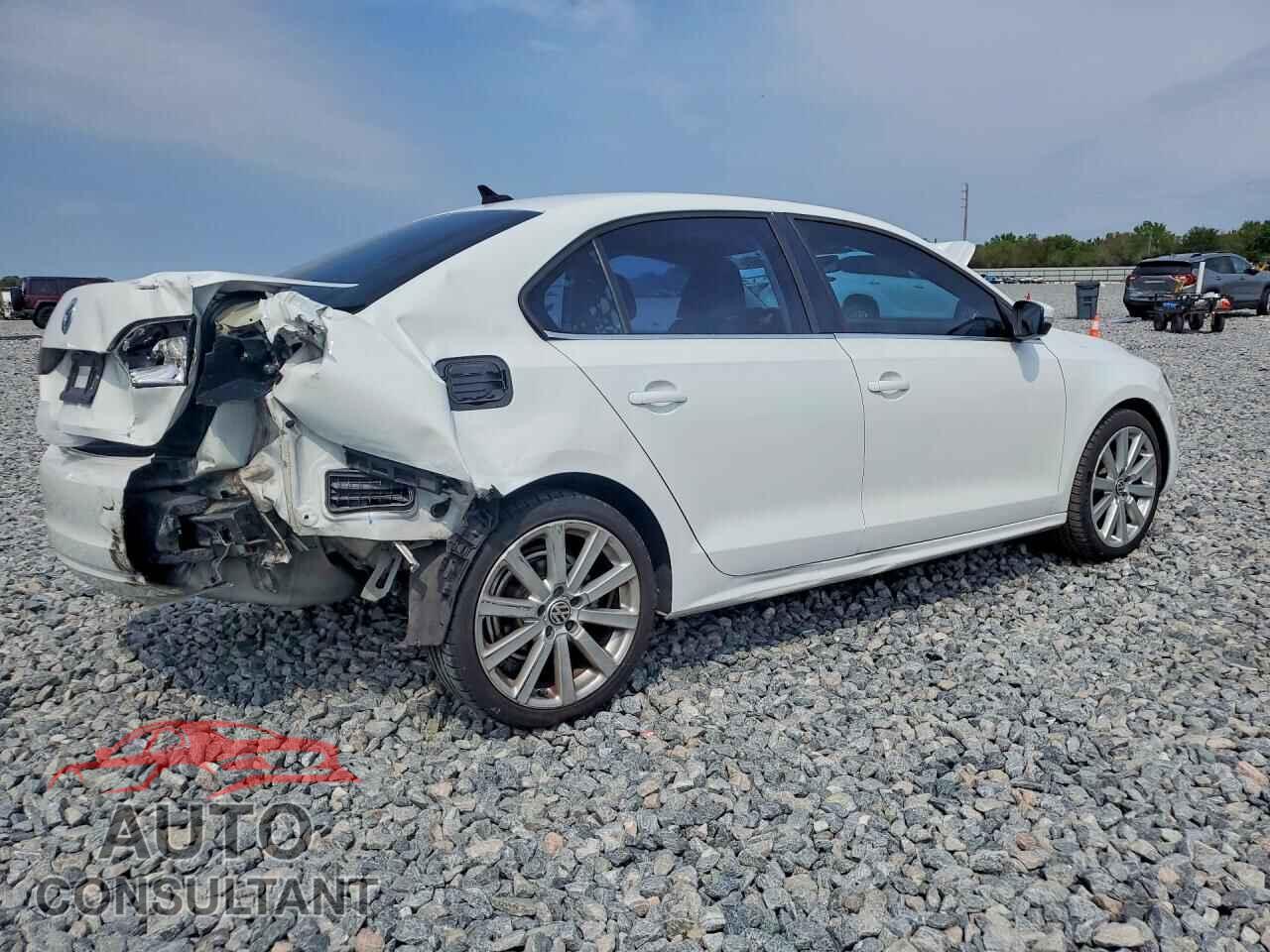 VOLKSWAGEN JETTA 2014 - 3VWLL7AJ5EM438454