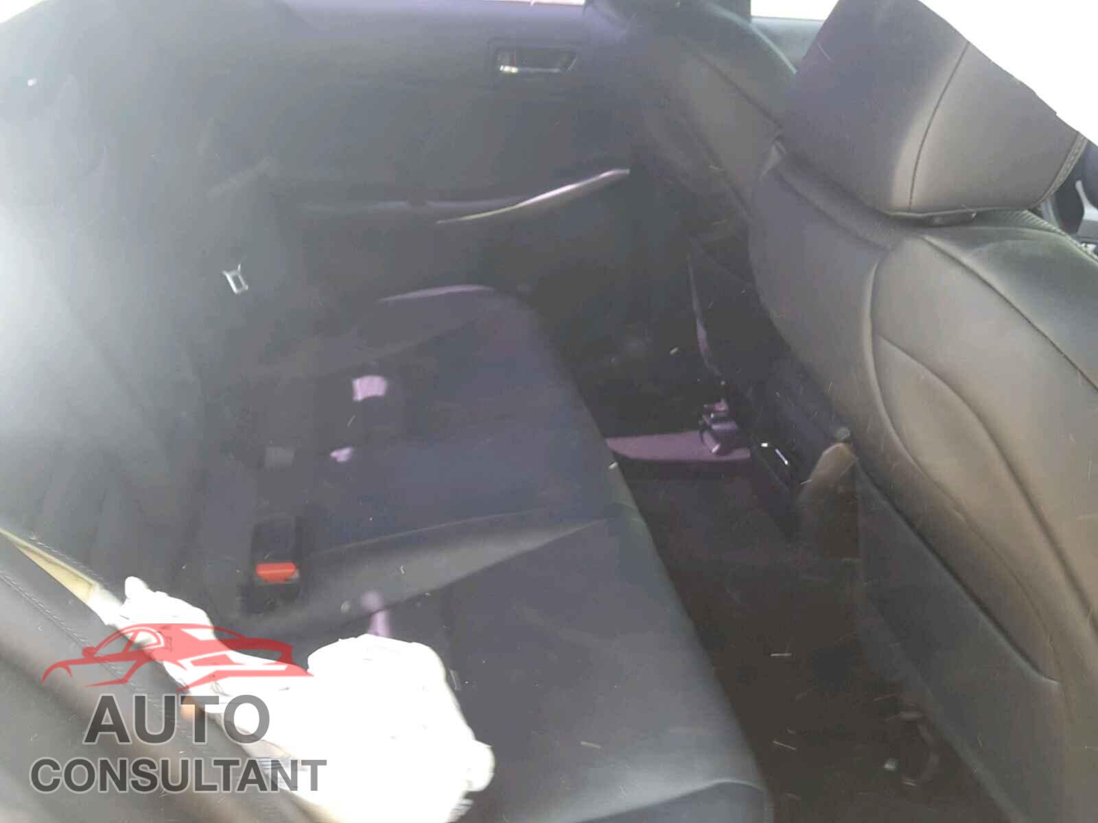 LEXUS IS 250 2015 - JTHBF1D28F5053046