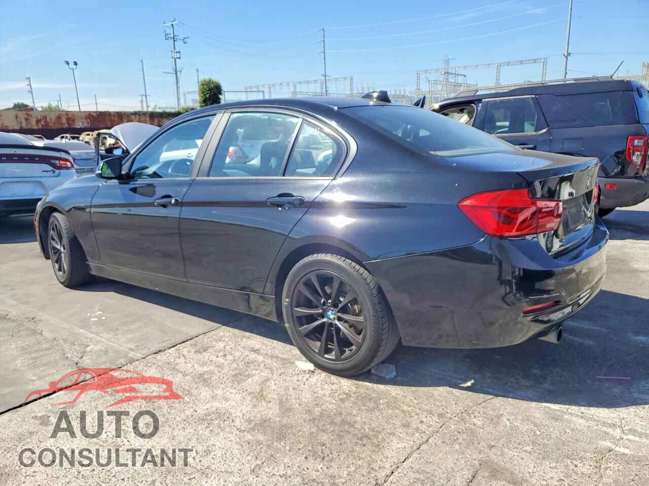 BMW 3 SERIES 2016 - WBA8E1G51GNU12384